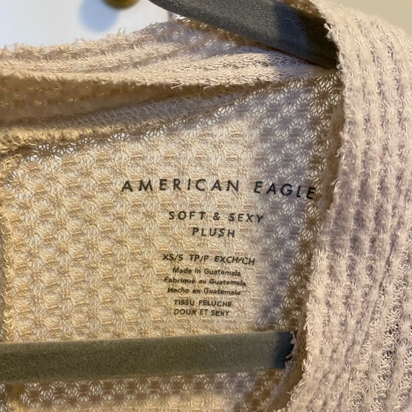 American Eagle Outfitters Soft & Sexy Plush Waffle Knit Top - Picture 3 of 3